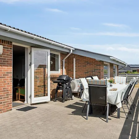 Energy-efficient Pool House Located Between The Sea And The Fjord * Ringkøbing