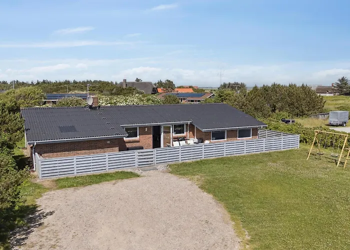 Energy-efficient Pool House Located Between The Sea And The Fjord